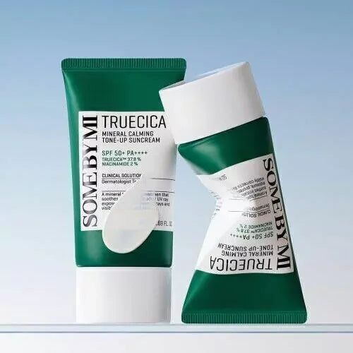 Protetor Solar Some By Mi Truecica Mineral Calming Tone-Up Suncream SPF50+ PA++++ 50ml