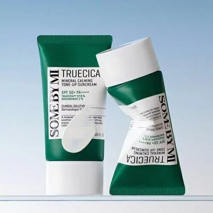 Protetor Solar Some By Mi Truecica Mineral Calming Tone-Up Suncream SPF50+ PA++++ 50ml
